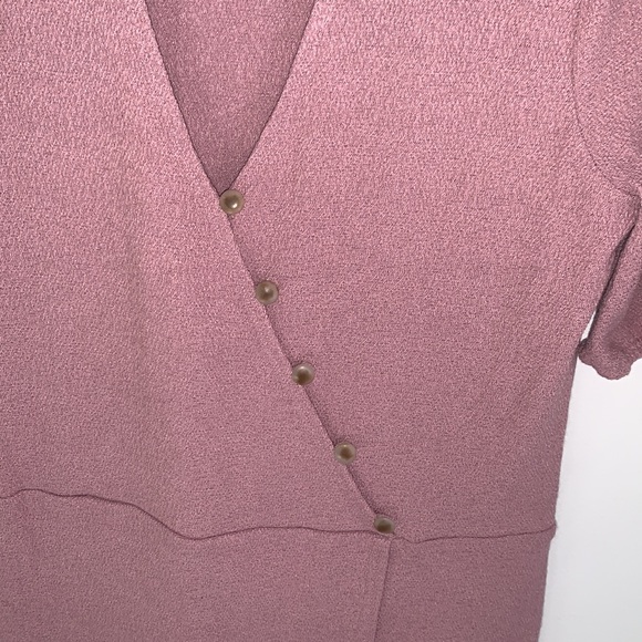Madewell | Cross Front Lavender button Wrap Dress Size Small - Picture 6 of 10